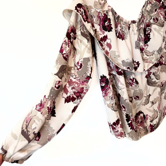 Aritzia Wilfred Morel Floral Off the Shoulder Blouse Size S - Picture 5 of 8